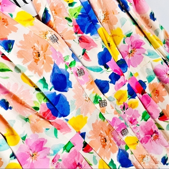 NWT Zara Floral Printed Blouse with Jewel Buttons Blogger Favorite Balletcore - Picture 9 of 10